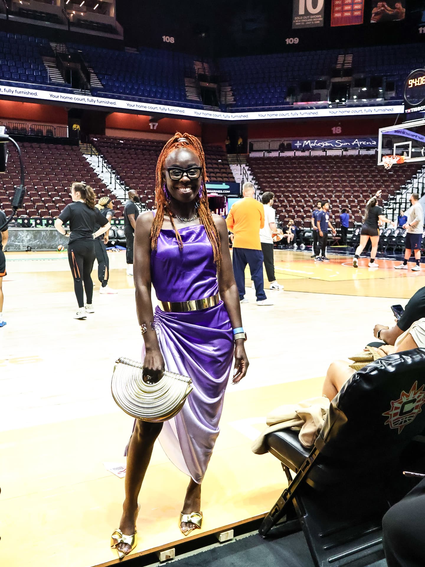 Courtside Connect at Mohegan Sun Arena